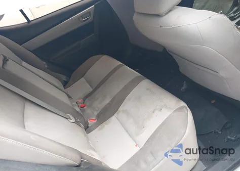 2018 Toyota Corolla Le z USA, uszkodzony, nr VIN 5YFBURHEXJP804489